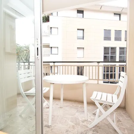 Apartment Antares Pop Cannes